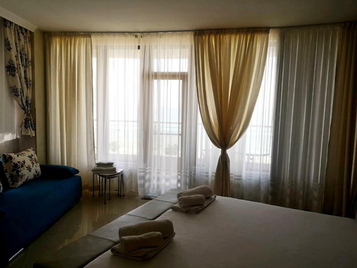 Albatros Private Studio Primorsko Extérieur photo